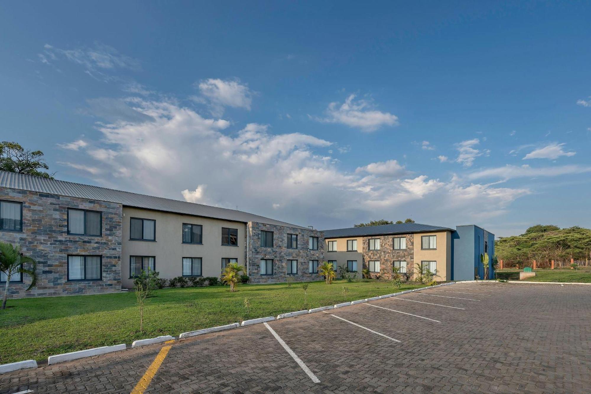 Protea Hotel By Marriott Ndola Εξωτερικό φωτογραφία